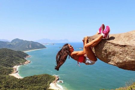 Pedra Do Telegrafo Hike Tour with Transfer