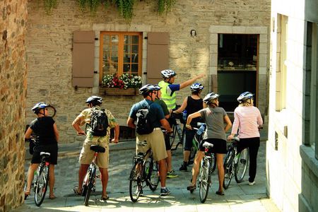 Historical Lower Town & Neighborhoods Bike Tour