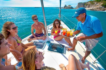 Puerto Vallarta Luxury snorkel on a sailboat, Open bar & lunch