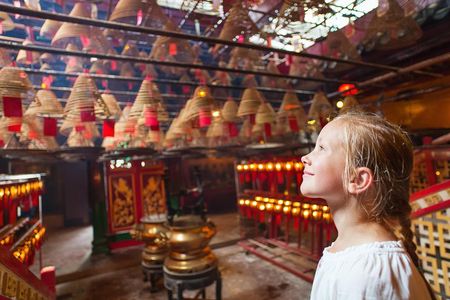 Hong Kong Private & Personalized Family Tour with a Local Guide