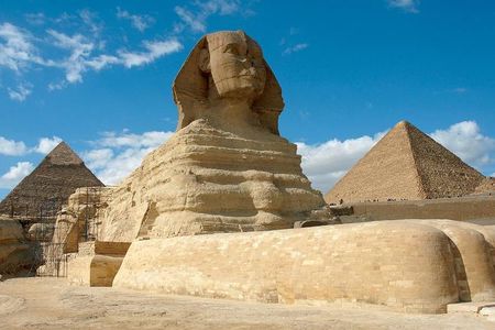 Full-Day Tour to Giza Pyramids, Sphinx and Egyptian Museum