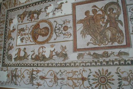 Bardo Museum and Medina Guided Half-Day Tour in Tunis