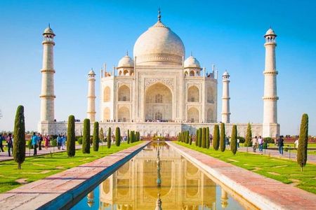 Taj Mahal & Agra Fort Full Day Private Tour from Delhi By Car (With Lunch)