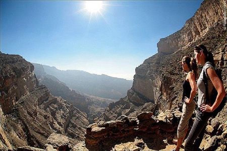 Jabl Shams and Nizwa private and custom tour