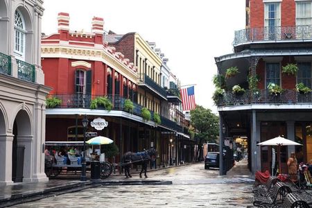 French Quarter History and Landmark Waking Tour 
