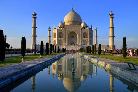 Bangalore to Taj Mahal and Agra Same Day Tour with Flights