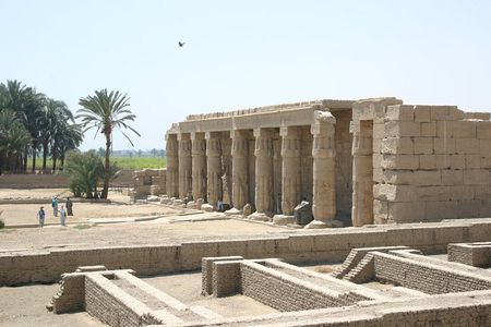 Private Tour: valley of the queens,Carter House,Temple of Seti, Ramesseum Temple