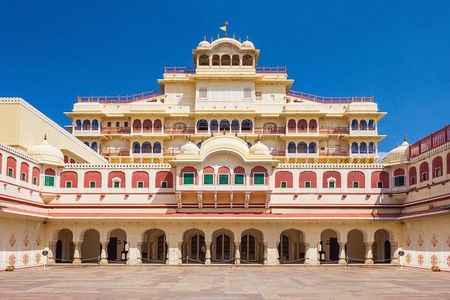 15 Nights & 16 Days Lands of Maharaja (King) Tour