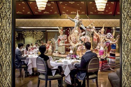 Gourmet Dinner & Spectacular Show at Mandarin Oriental