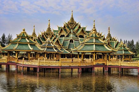 Private Guided Day Tour to Erawan Museum & Ancient City