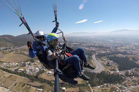 Ecuador Paragliding Quito