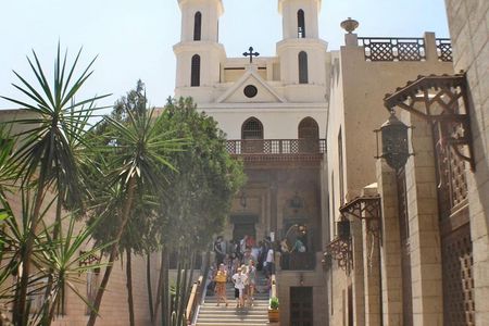 Walking tour Hanging church and the civilization museum 