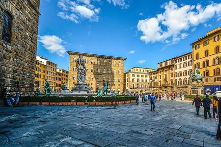 Private 2-Hour Walking Tour of Accademia Gallery in Florence