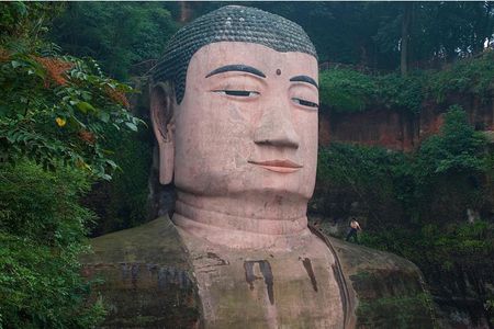 Chengdu Private Day Tour of Leshan Giant Buddha and Lingyun Temple