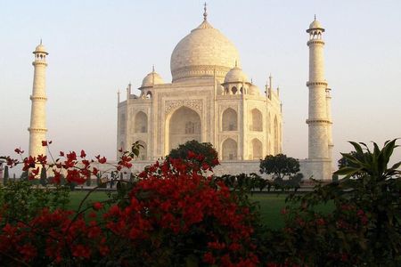 Private Taj Mahal & Agra Fort and Baby Taj from Delhi by Car