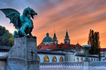 Ljubljana and Postojna Cave Day Trip from Zagreb