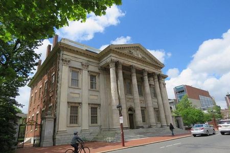Alexander Hamilton Private Tour in Philadelphia