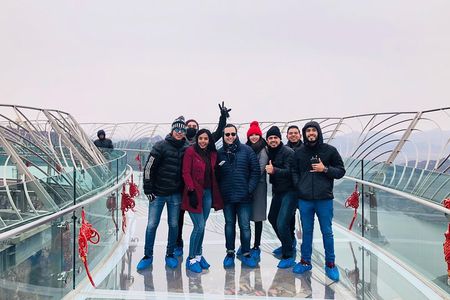  Private English Transfer to Shilin Gorge Platform And Ming City Wall 