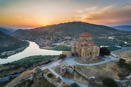 Mtskheta, Ananuri, Gudauri and Kazbegi Full Day Tour from Tbilisi