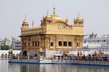 Private 2-Day Tour to Golden Temple and Amritsar from Delhi by Train