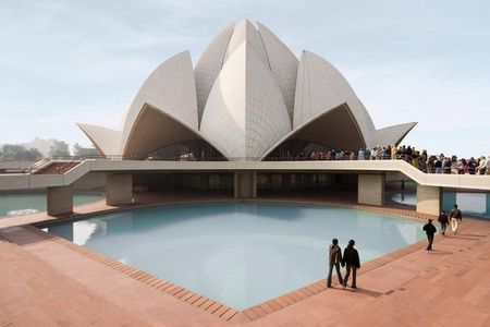Private Full Day Temple Tour in Delhi