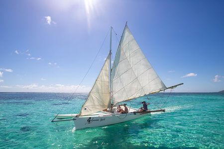 Private Moorea Discovery Half-day Sailing