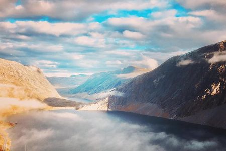Private shore excursions Ålesund Trollstigen-Trollroad in small (1-4)groups