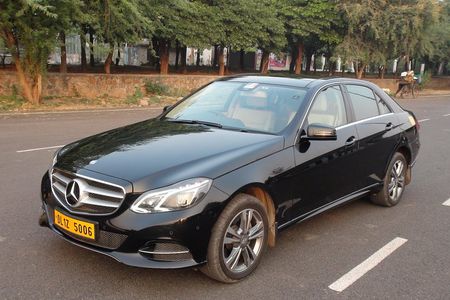 Taj Mahal and Agra Day Tour from Delhi by Luxury Car