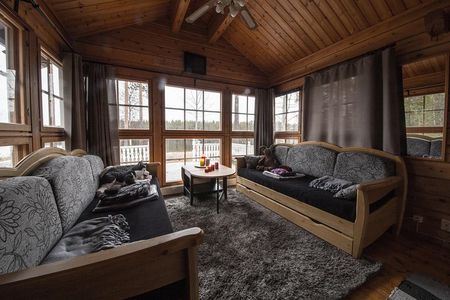 Private tour: Lappish evening (sauna, jacuzzi and dinner)