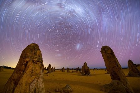 Pinnacle Desert Sunset and Night-time Stargazing Tour from Perth