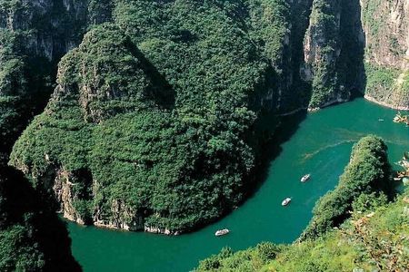 Private Day Tour to Longqing Gorge with Boat Ride and Cable Car from Beijing