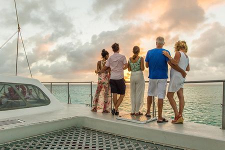 Aruba Sunset Sail with Caribbean Dinner and Live Music