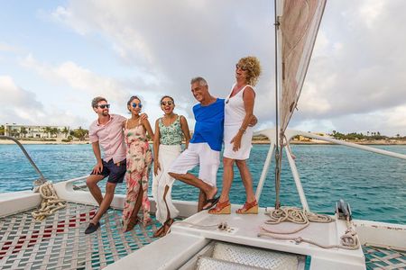 Aruba Sunset Sail with Caribbean Dinner and Live Music