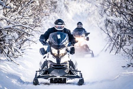 Guided Fairbanks Snowmobile Tour