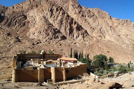 Overnight at St. Catherine Monastery & Mt Sinai