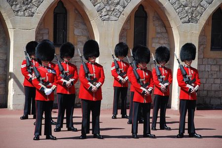 Private Tour Windsor Castle and Hampton Court Palace