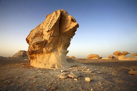 Private Day Trip To Bahariya Oasis with Black Sahara from Cairo 