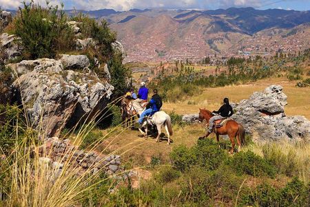 Half Day - City Horse Traditional Riding Tour Group Service