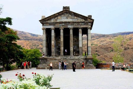 Garni-Geghard pagan & Christian Private Tour