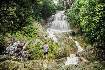 Ko Samui City Tour with Wat Phra Yai, Lat Ko Viewpoint & Hin Ta Hin Yai Rock