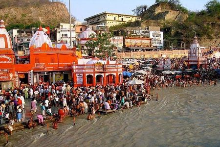 A Spiritual Trip to Haridwar- Rishikesh By Train and Private Car