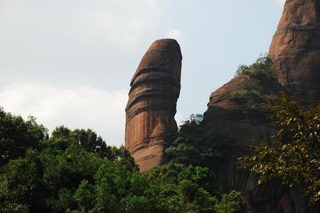 2-Day Private Danxia Mountain and Nanhua Monastery Tour From Guangzhou by Bullet Train