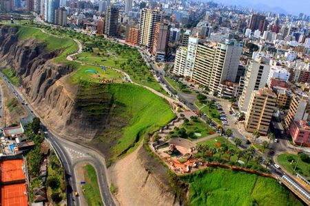 The Best Bike Tour of Lima: El Morro & Jesus Statue 
