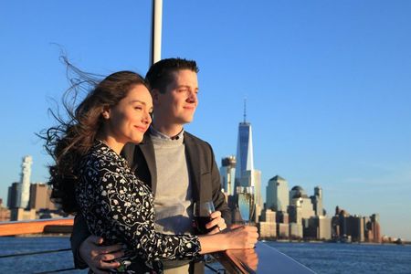 Romantic Sunset Cruise on Yacht