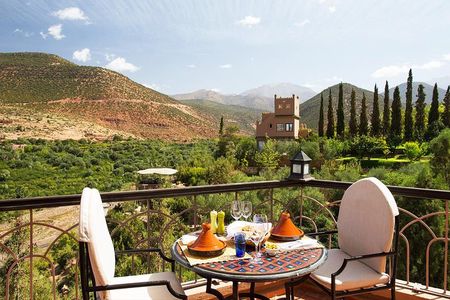 Asni and Imlil Day Tour with Lunch in Kasbah Toubkal Included