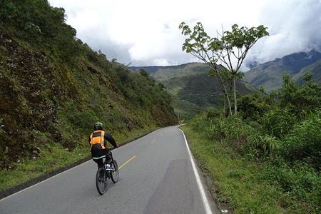 Adrenaline-Packed 3-Day Inca Jungle Adventure to Machu Picchu