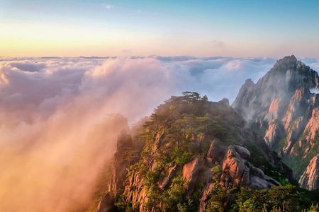 2-Day Private Trip to Huangshan Mountain and Tongmo Ancient Town from Shanghai