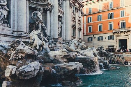 Vibe: Walking Tour of Rome in a Very Small Group