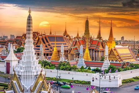 Amazing Bangkok Tour with Grand Palace, Emerald Buddha & Wat Arun