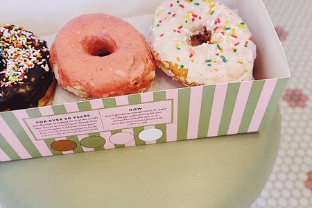 Chicago's Delicious Donut Adventure with Underground Donut Tour